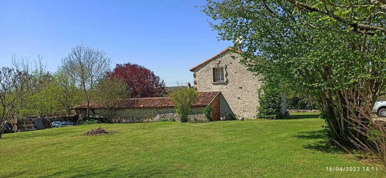 La Maison De Marie Verteuil-sur-Charente Exterior photo
